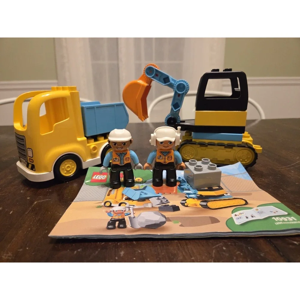 LEGO DUPLO: Truck & Tracked‎ Excavator (10931)